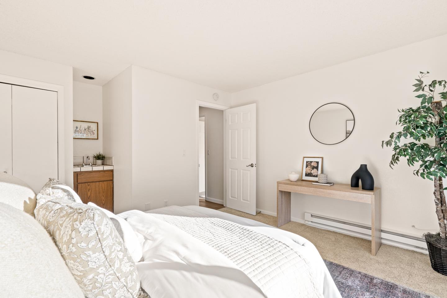 1031 Cherry Avenue 29