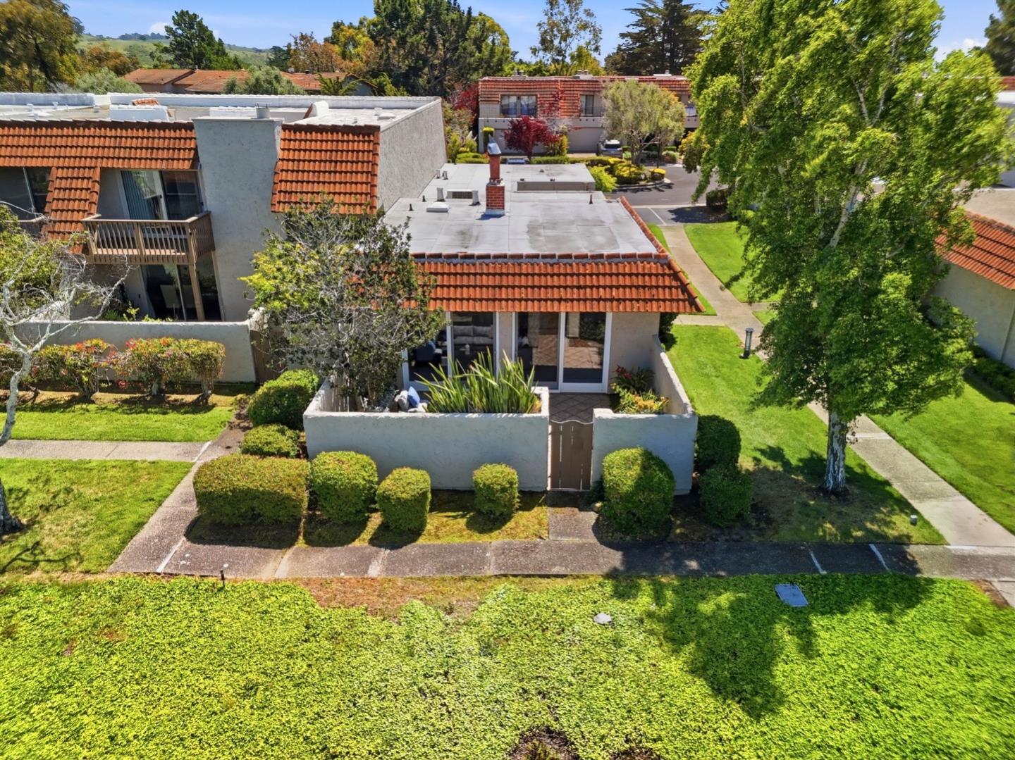 17 Rinconada Circle