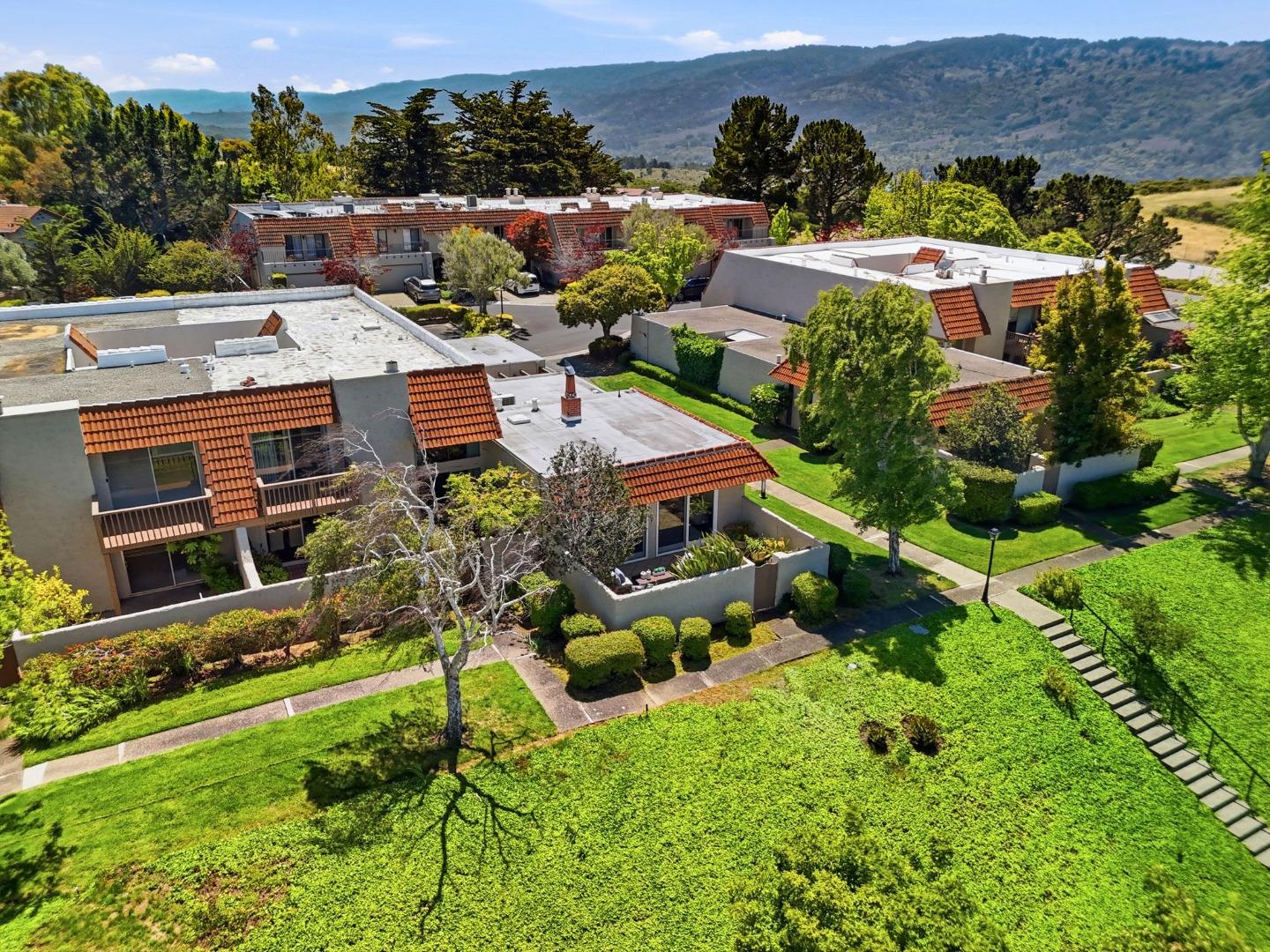 17 Rinconada Circle