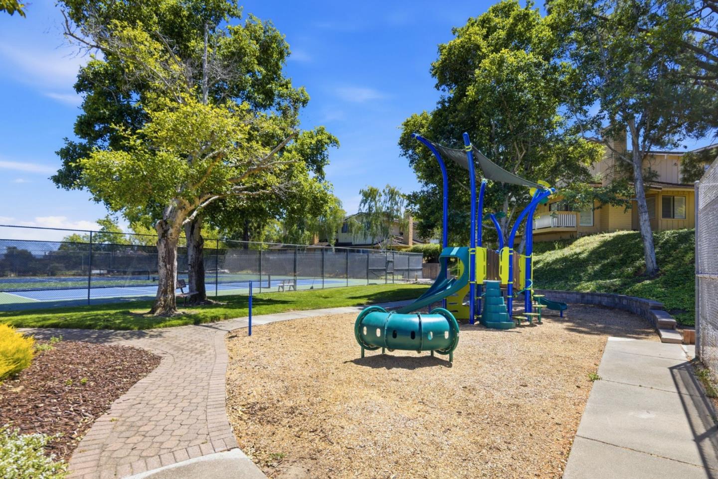 8 Calypso Lane