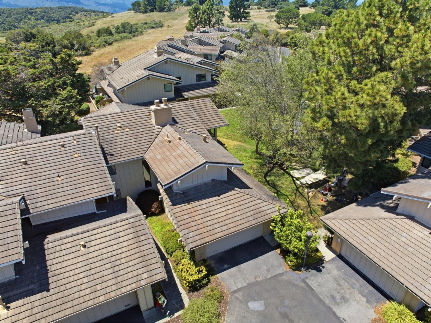 8 Calypso Lane