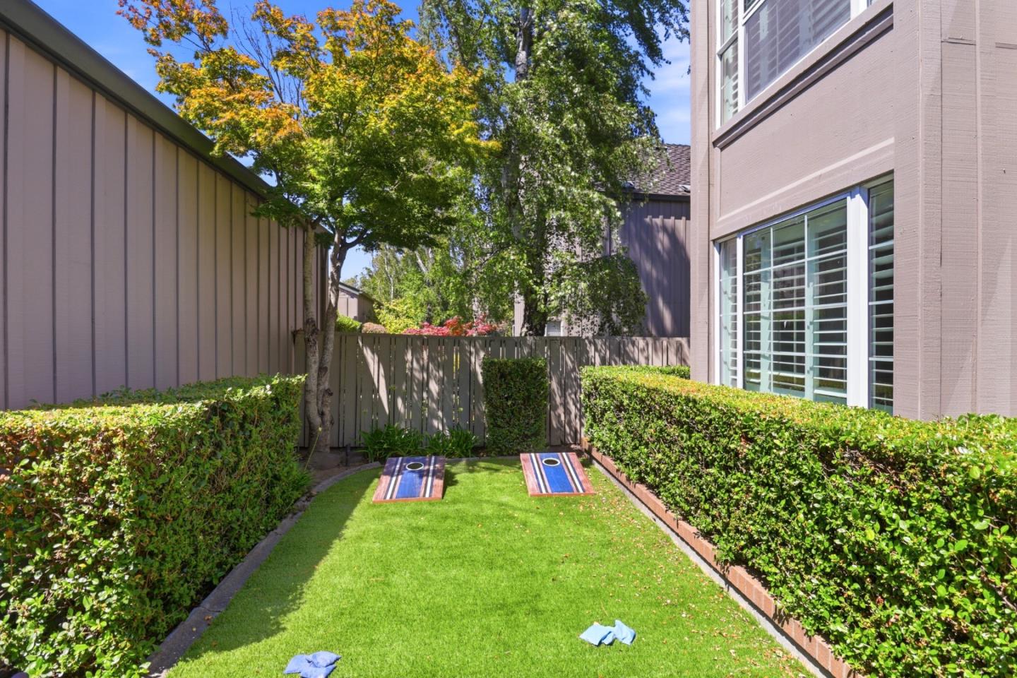 2941 Belmont Woods Way