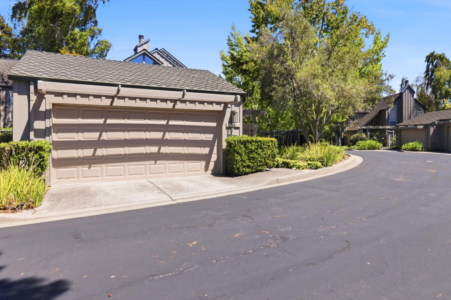 2941 Belmont Woods Way