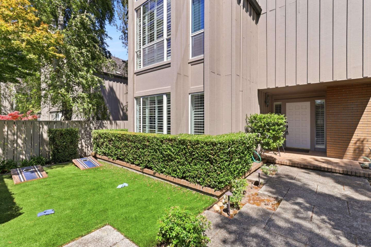 2941 Belmont Woods Way