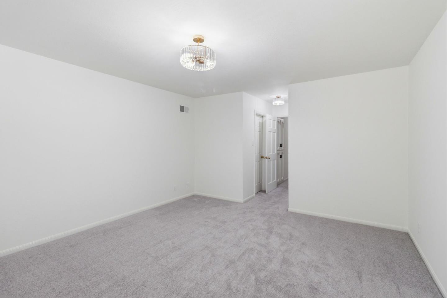 3 Kennedy PL
