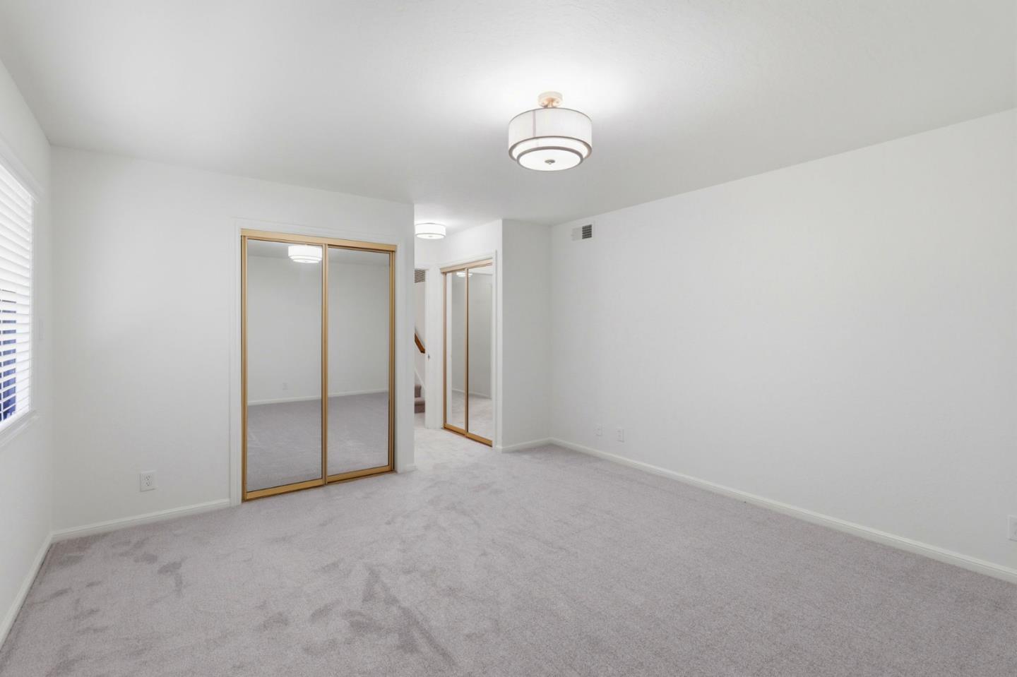 3 Kennedy PL