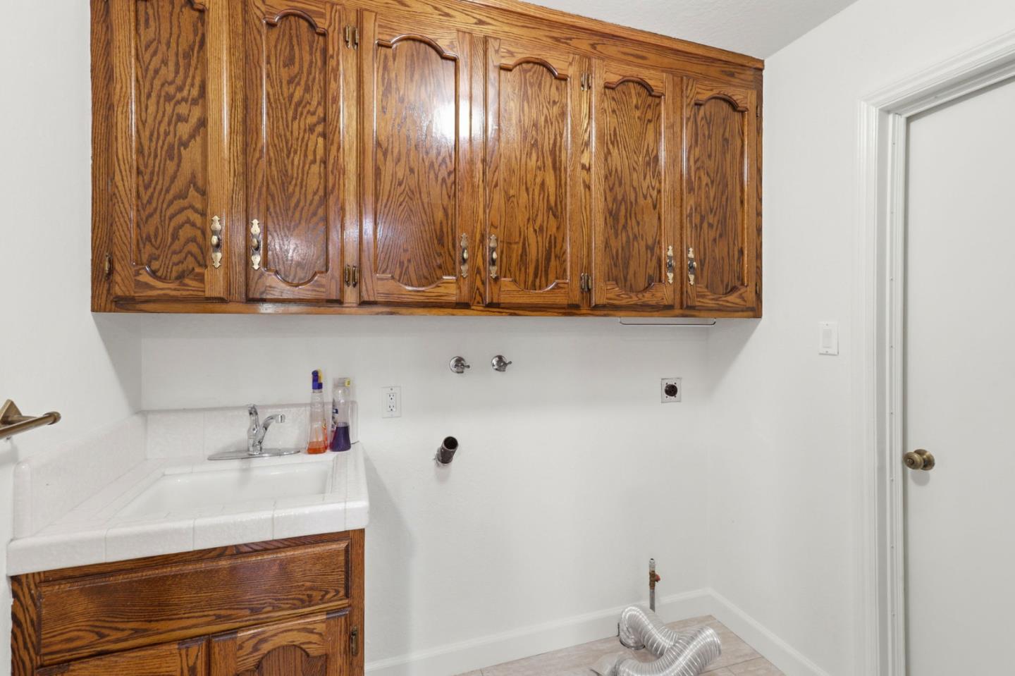 3 Kennedy PL