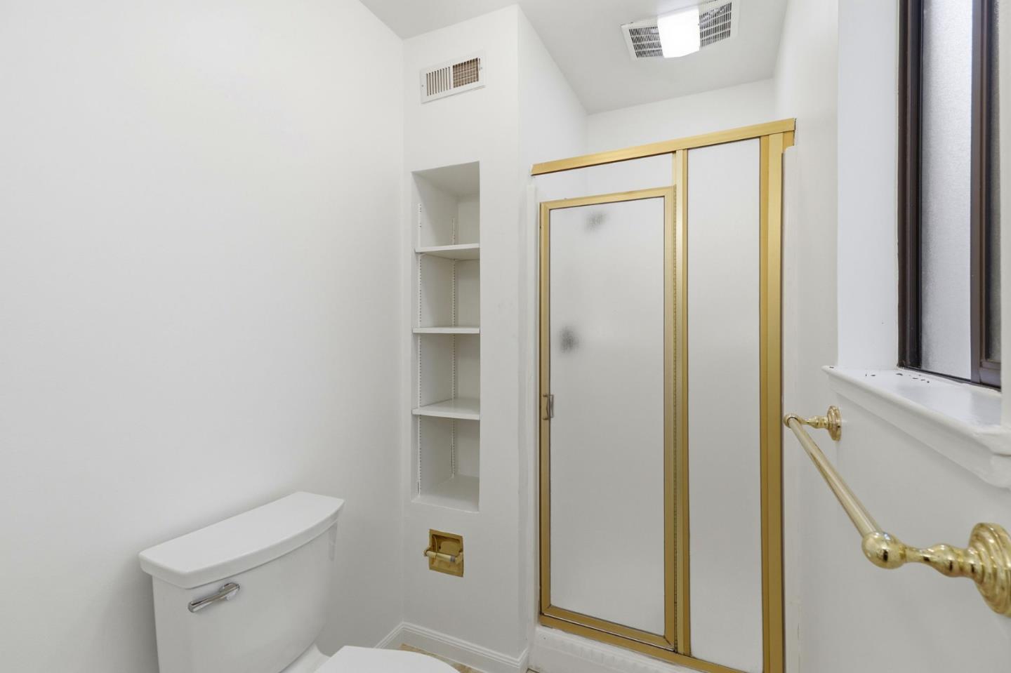3 Kennedy PL
