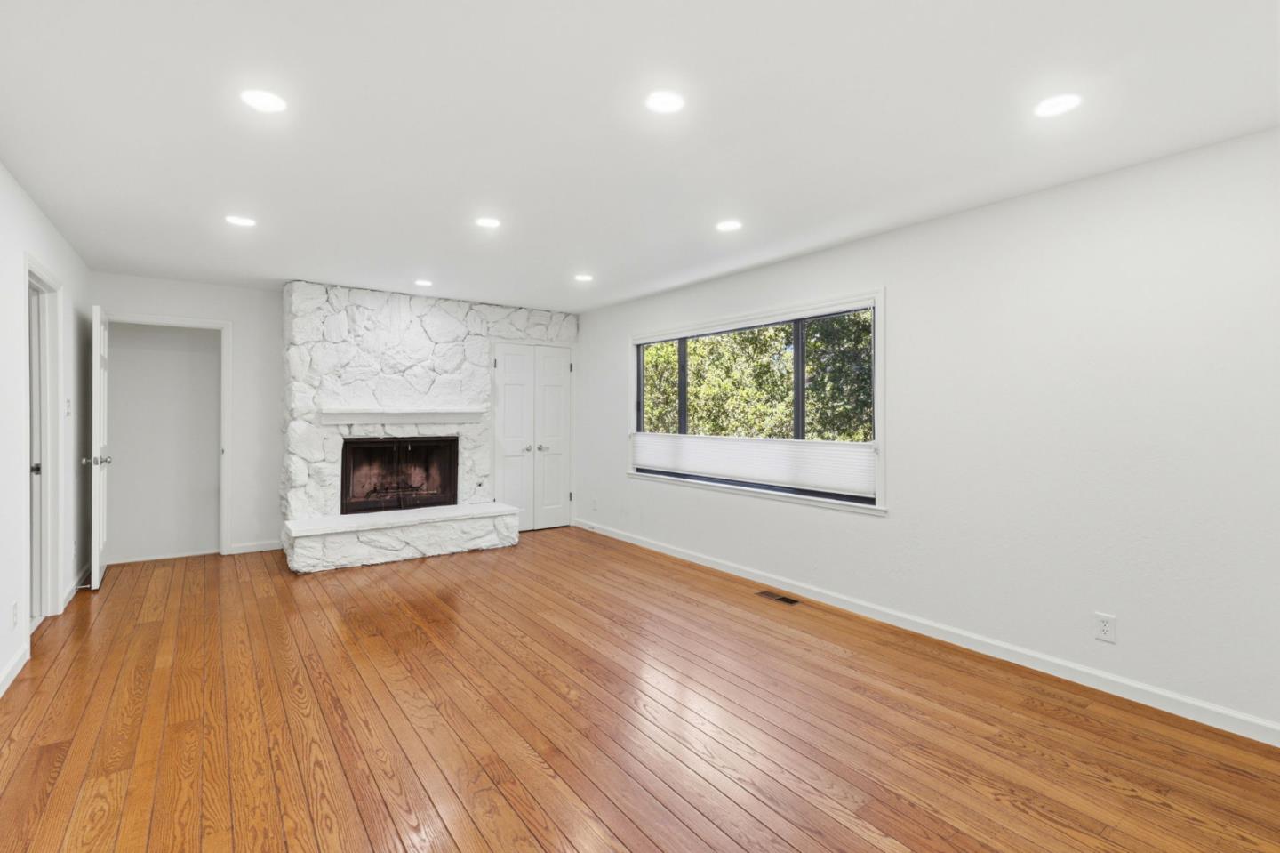 3 Kennedy PL