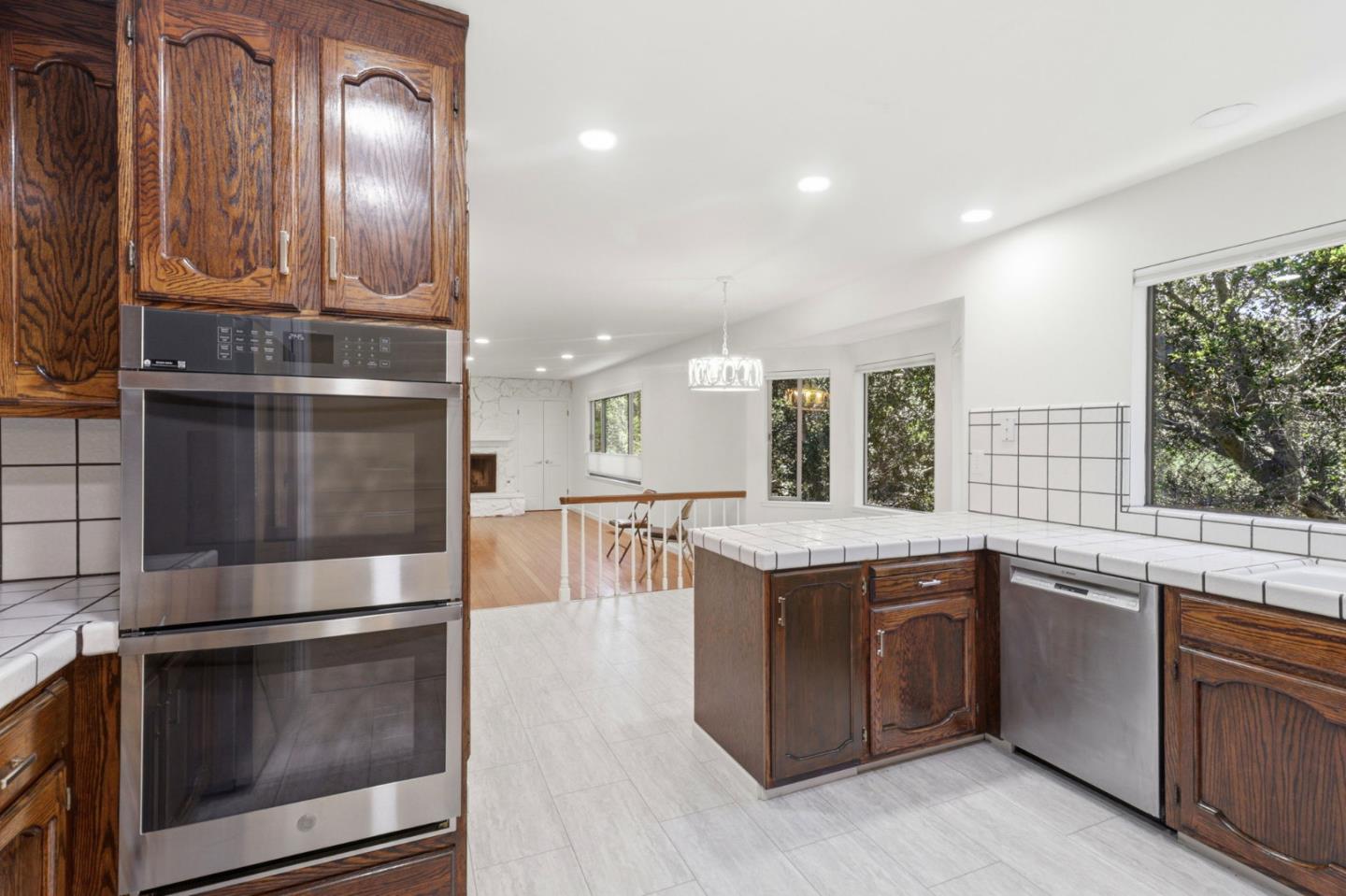 3 Kennedy PL