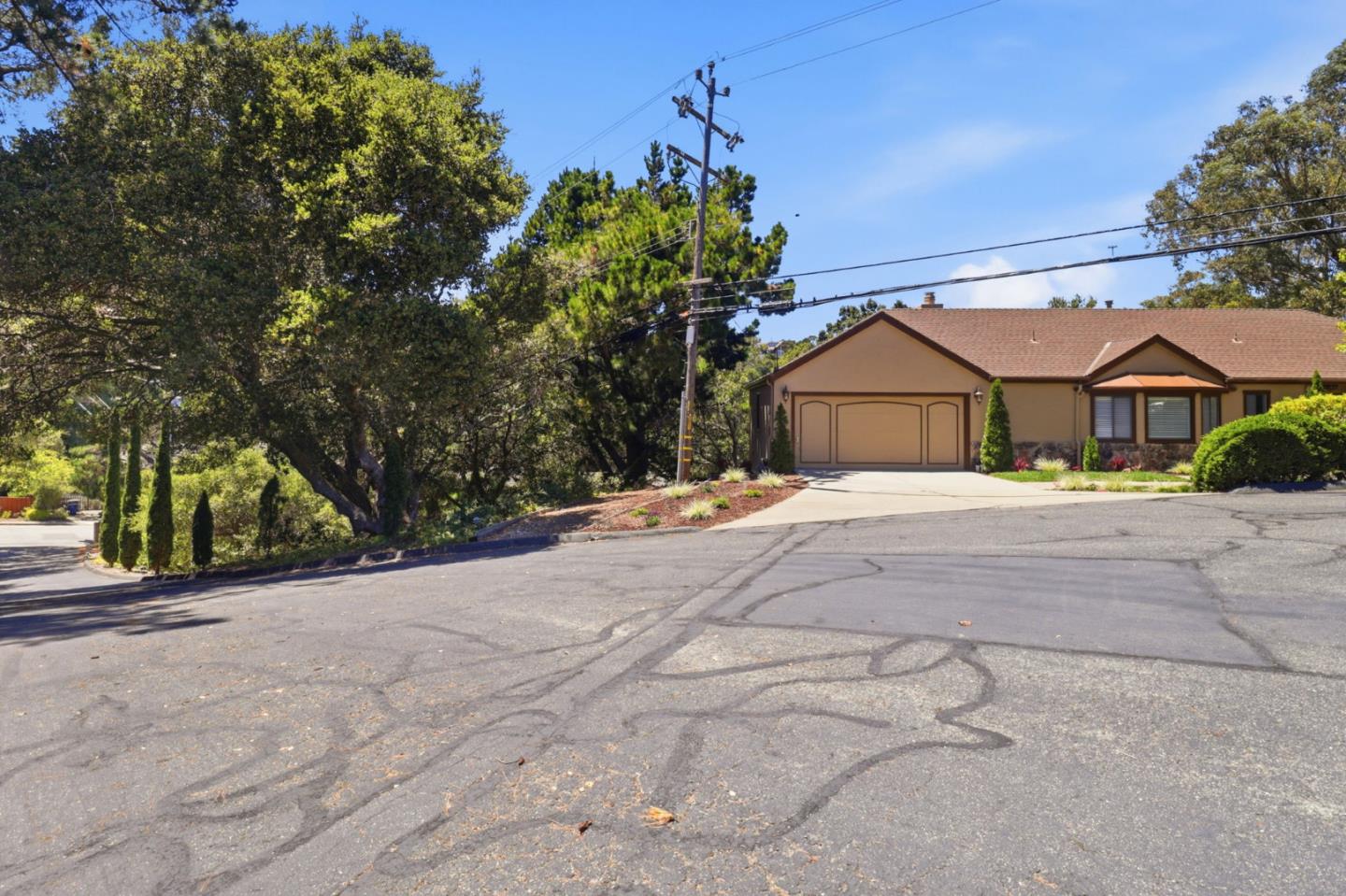 3 Kennedy PL