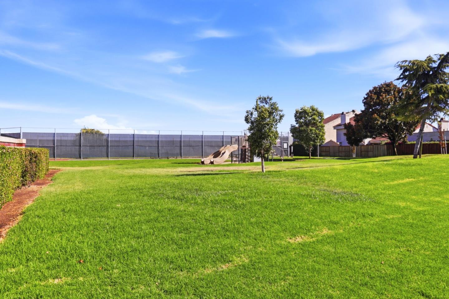 26 Lido CIR
