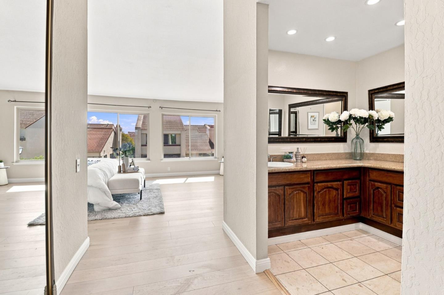 26 Lido CIR