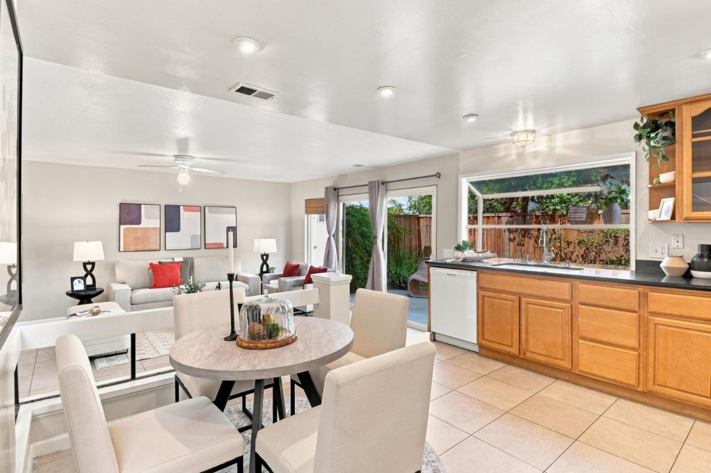 26 Lido CIR