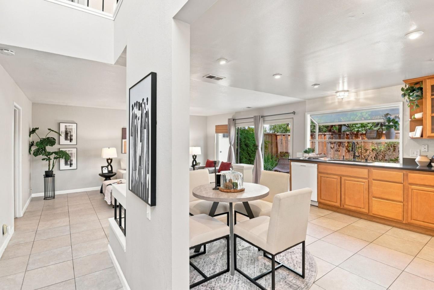 26 Lido CIR