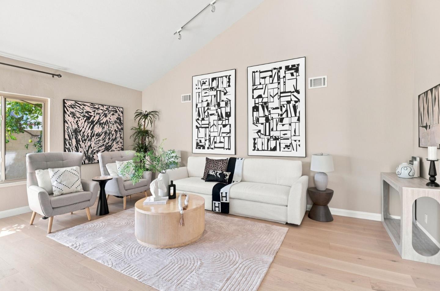 26 Lido CIR