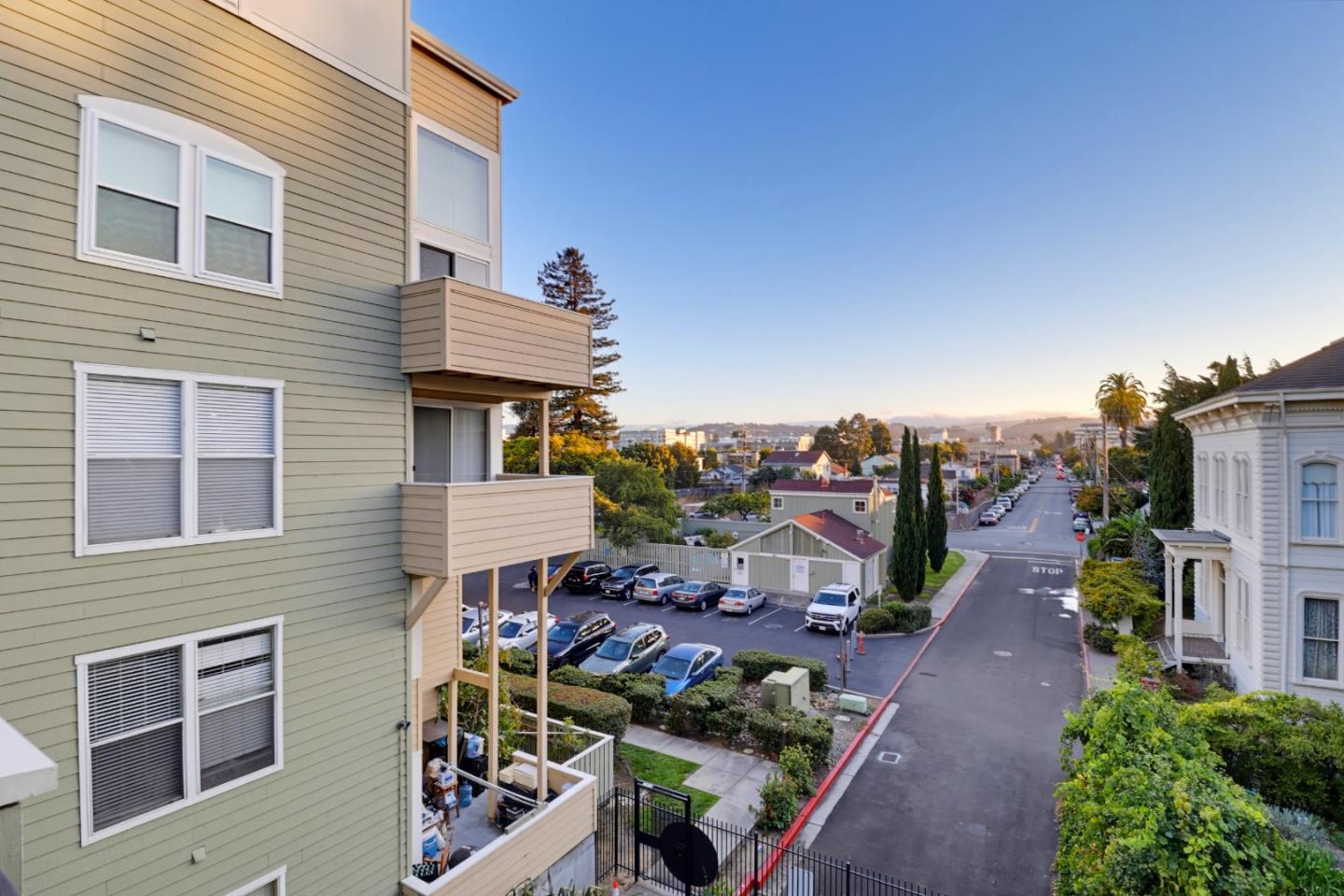 211 S Fremont 309