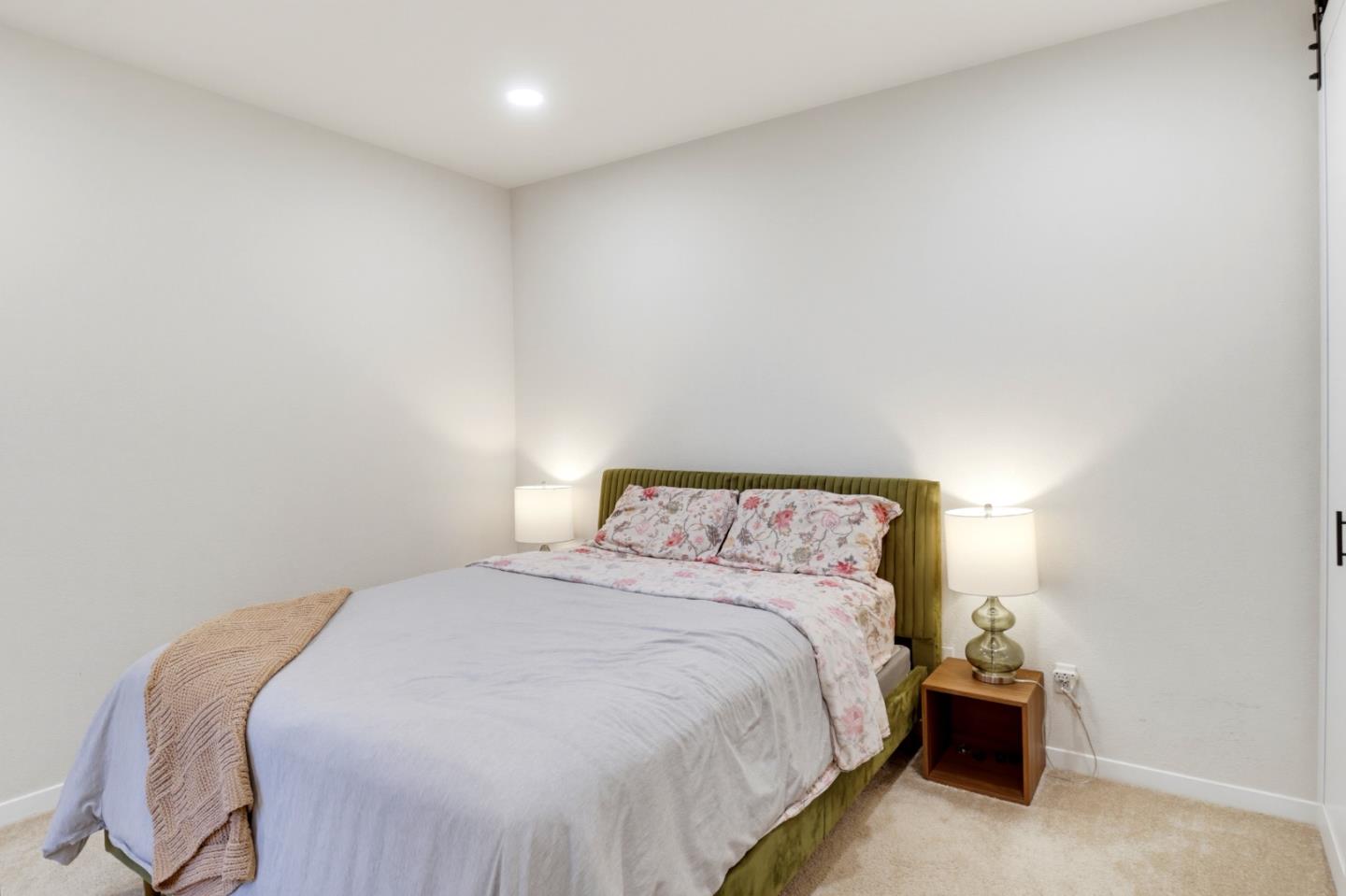 211 S Fremont 309