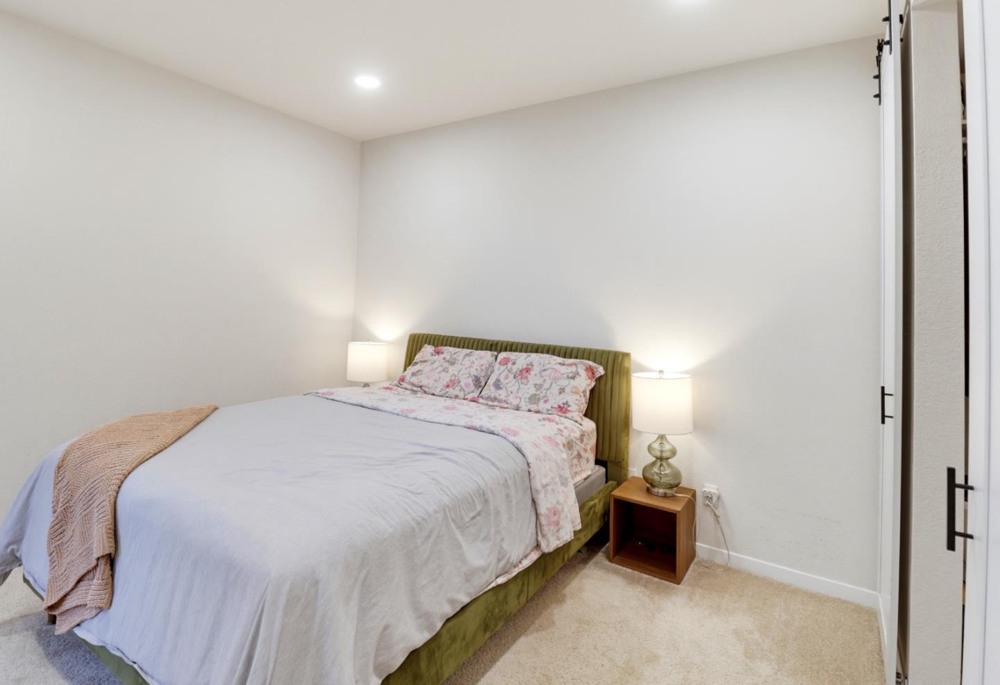 211 S Fremont 309