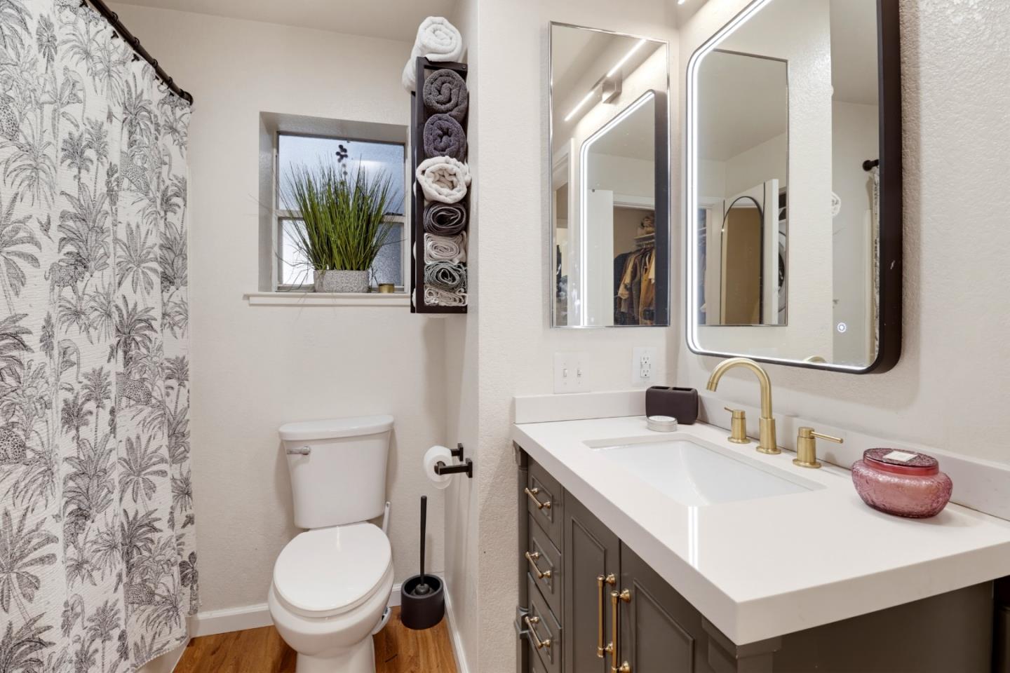 211 S Fremont 309