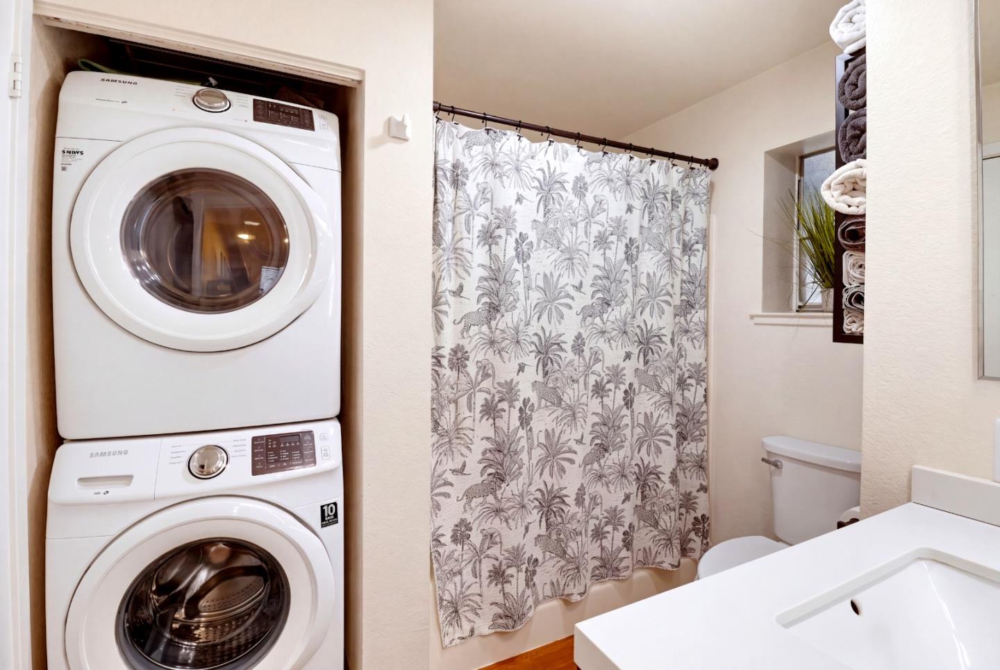 211 S Fremont 309