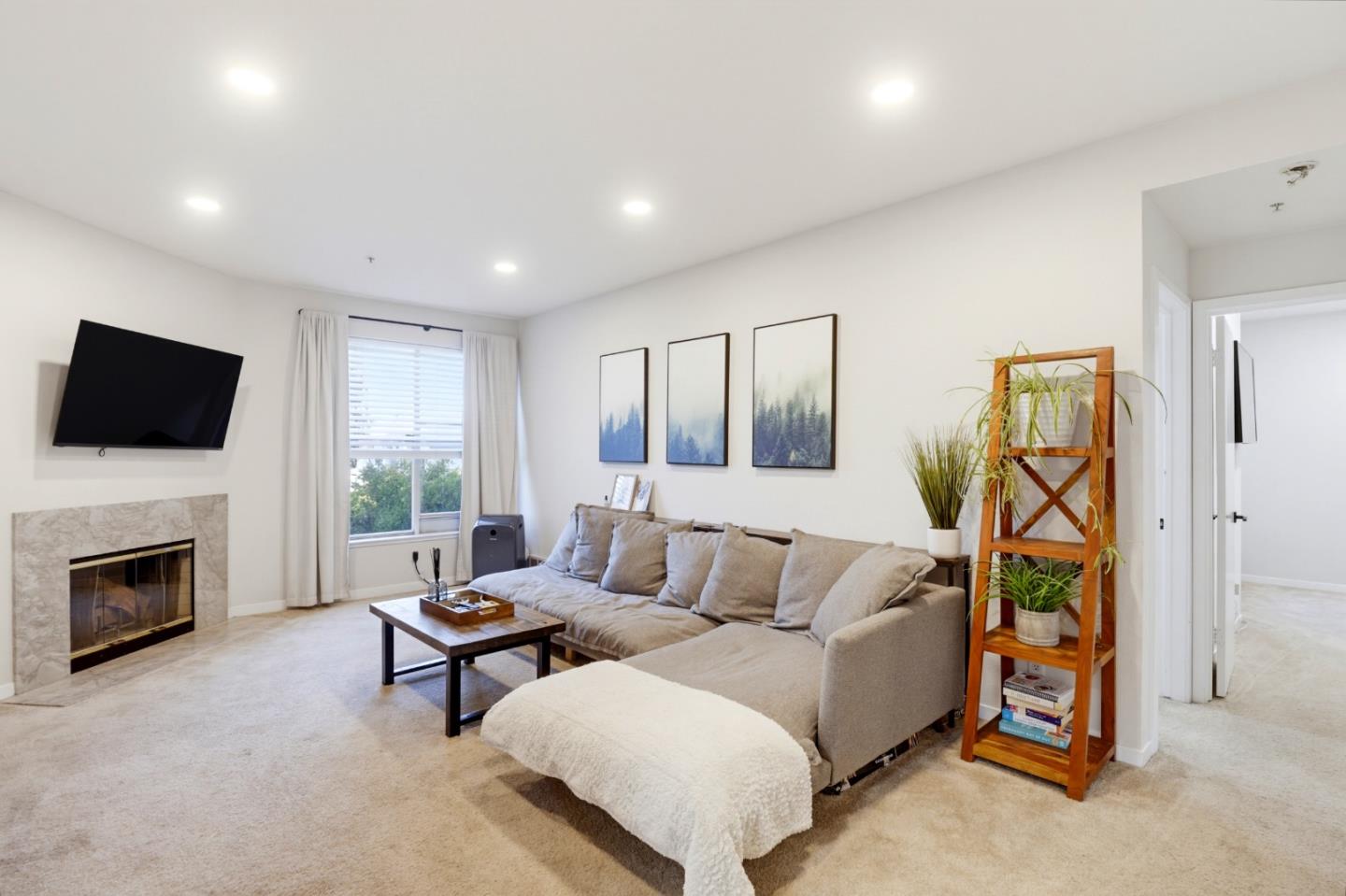 211 S Fremont 309