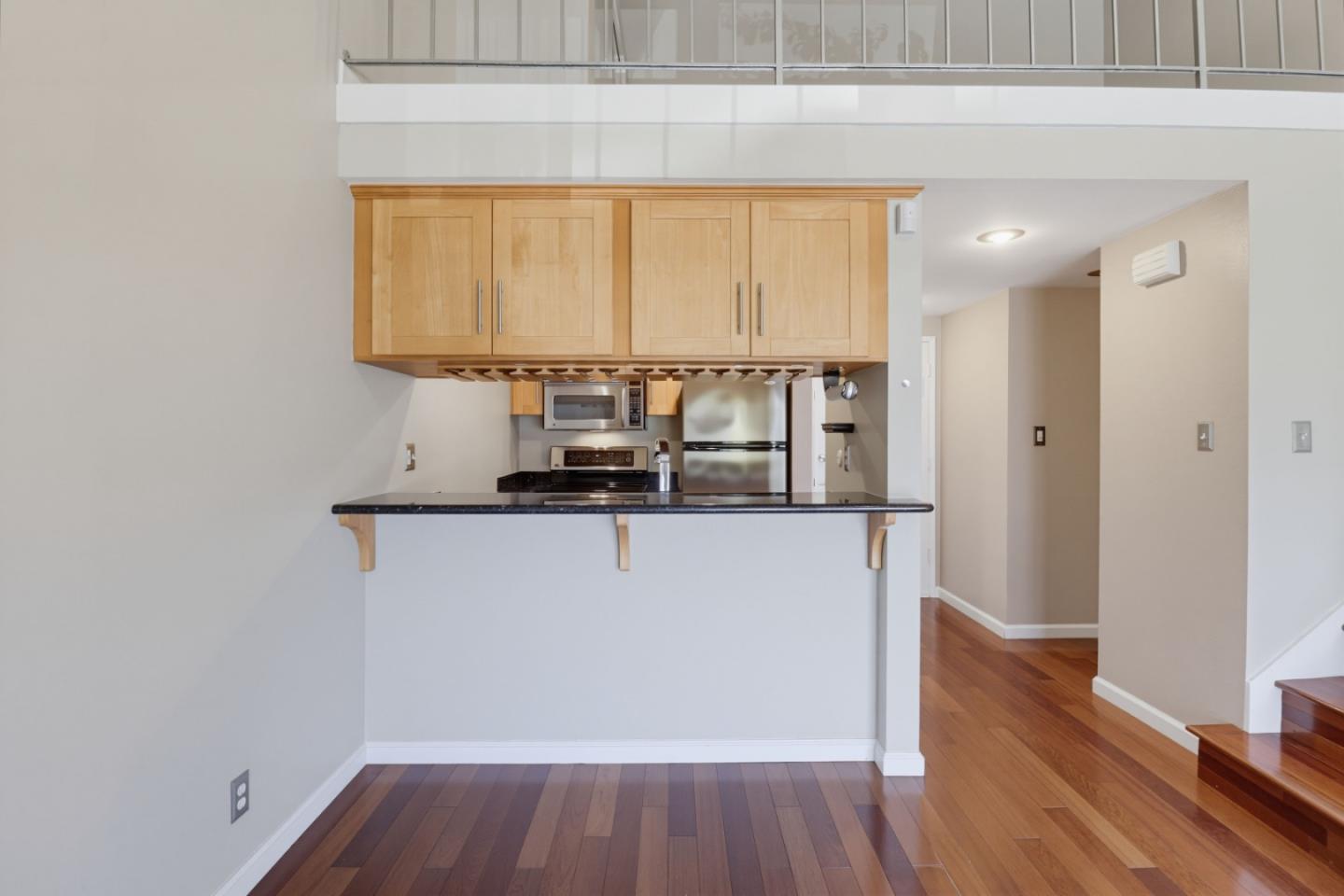 707 Fathom DR 208