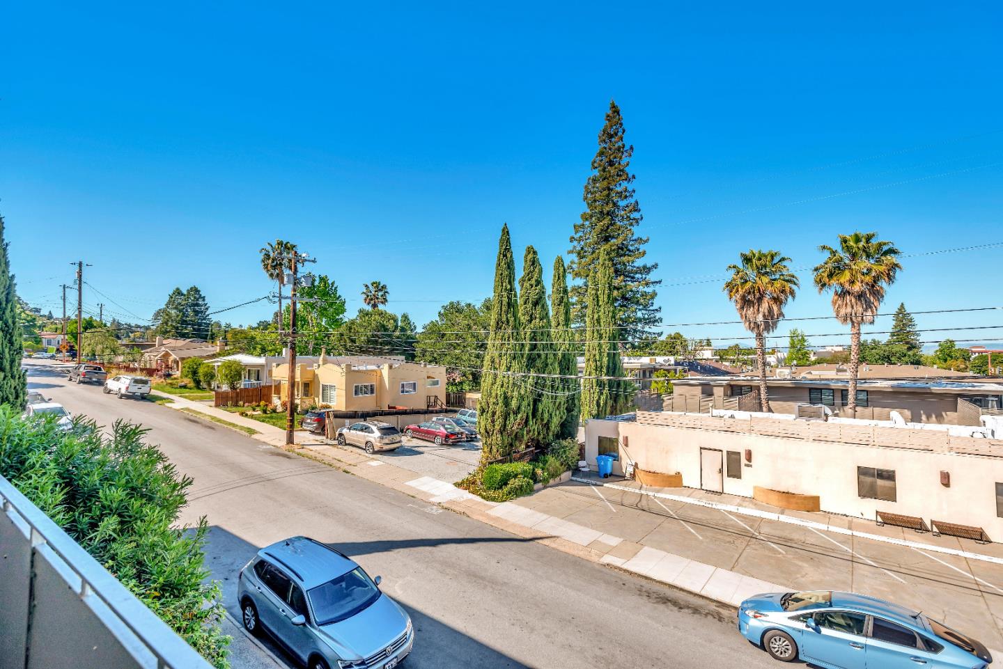 1700 San Carlos AVE 206