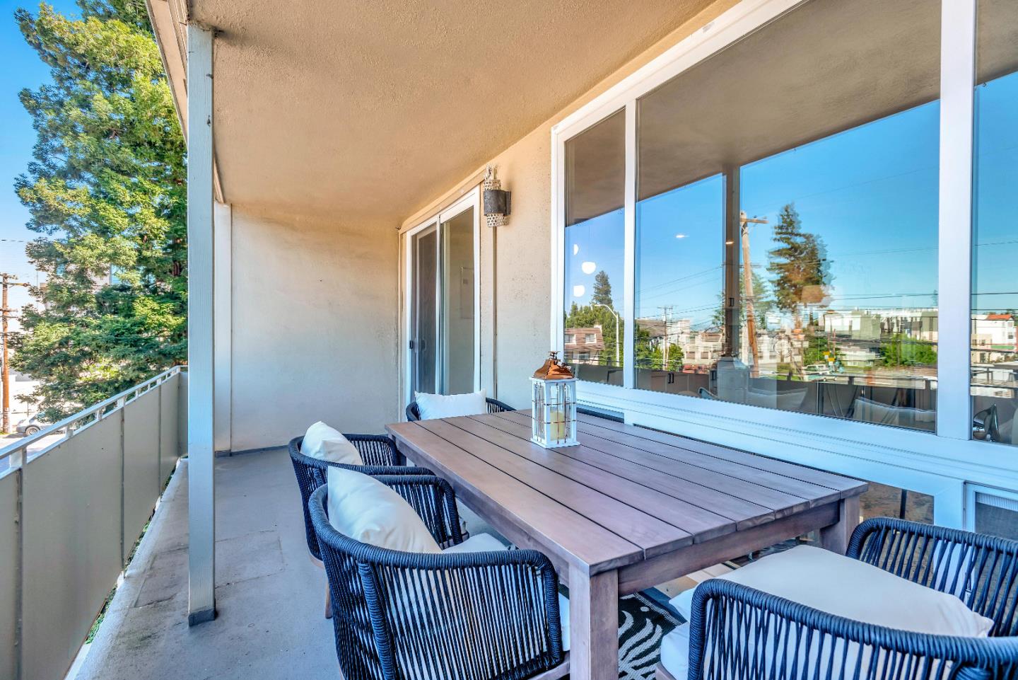 1700 San Carlos AVE 206