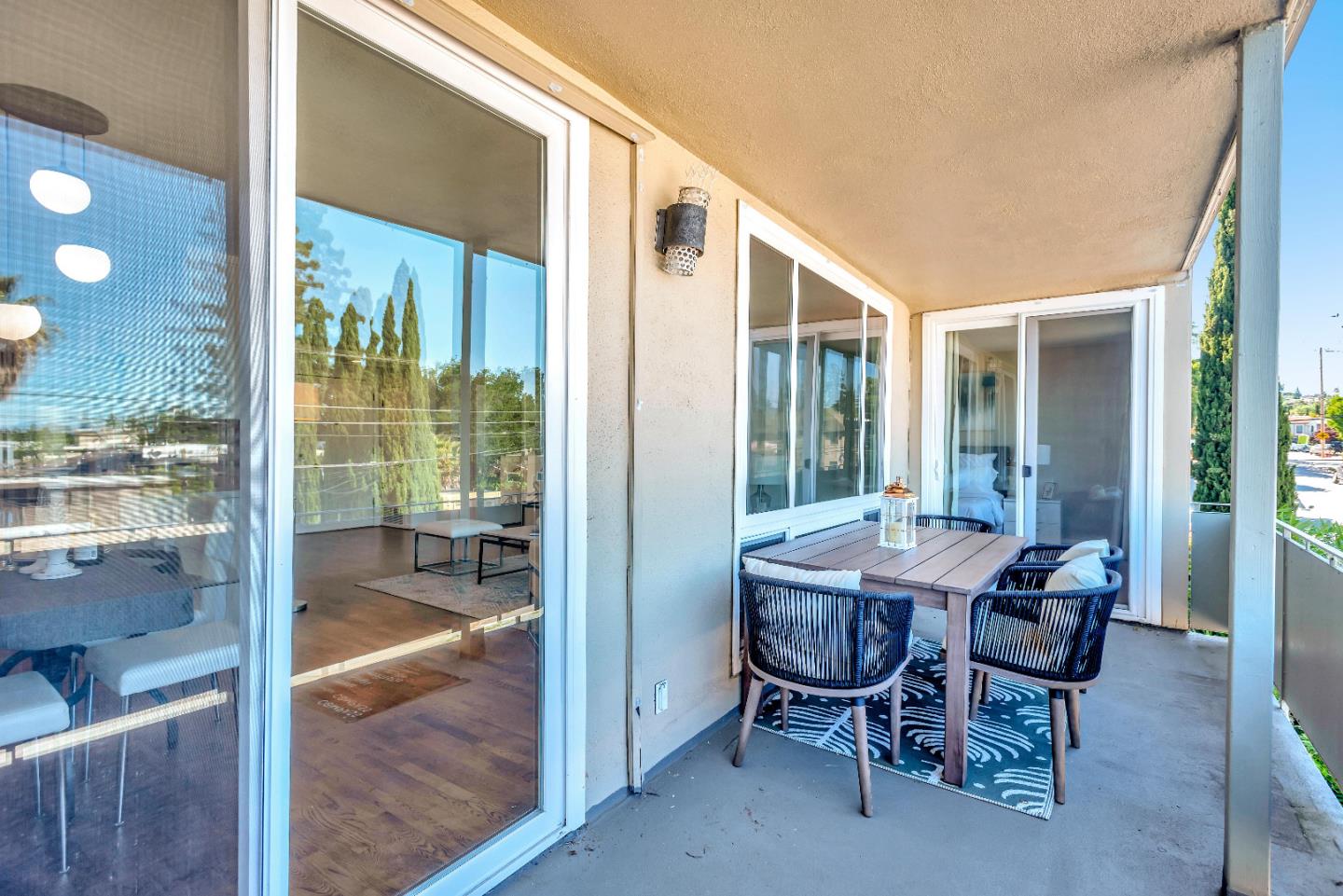 1700 San Carlos AVE 206