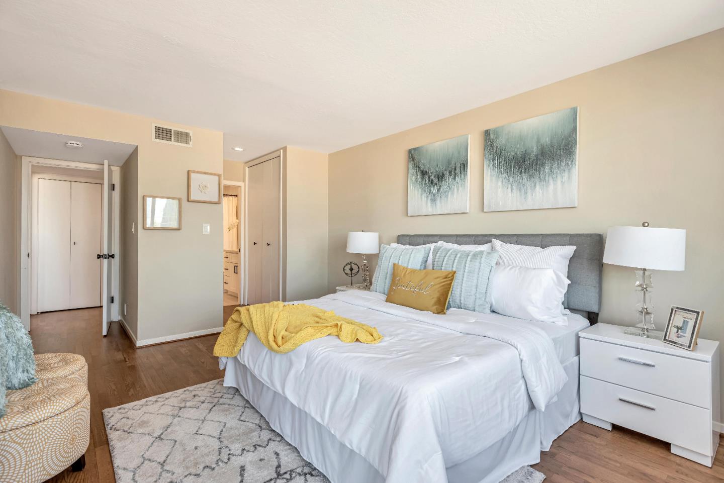 1700 San Carlos AVE 206
