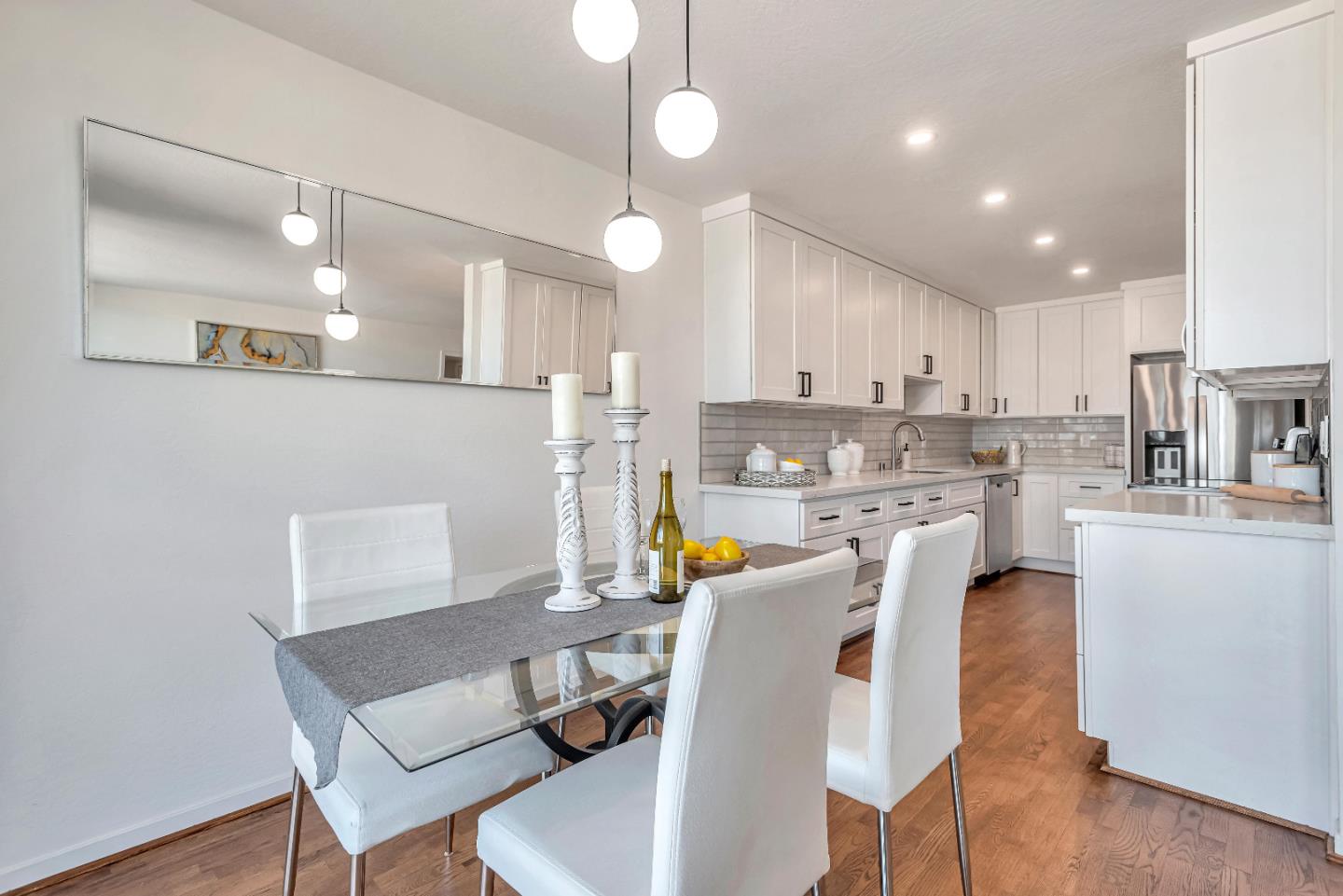 1700 San Carlos AVE 206