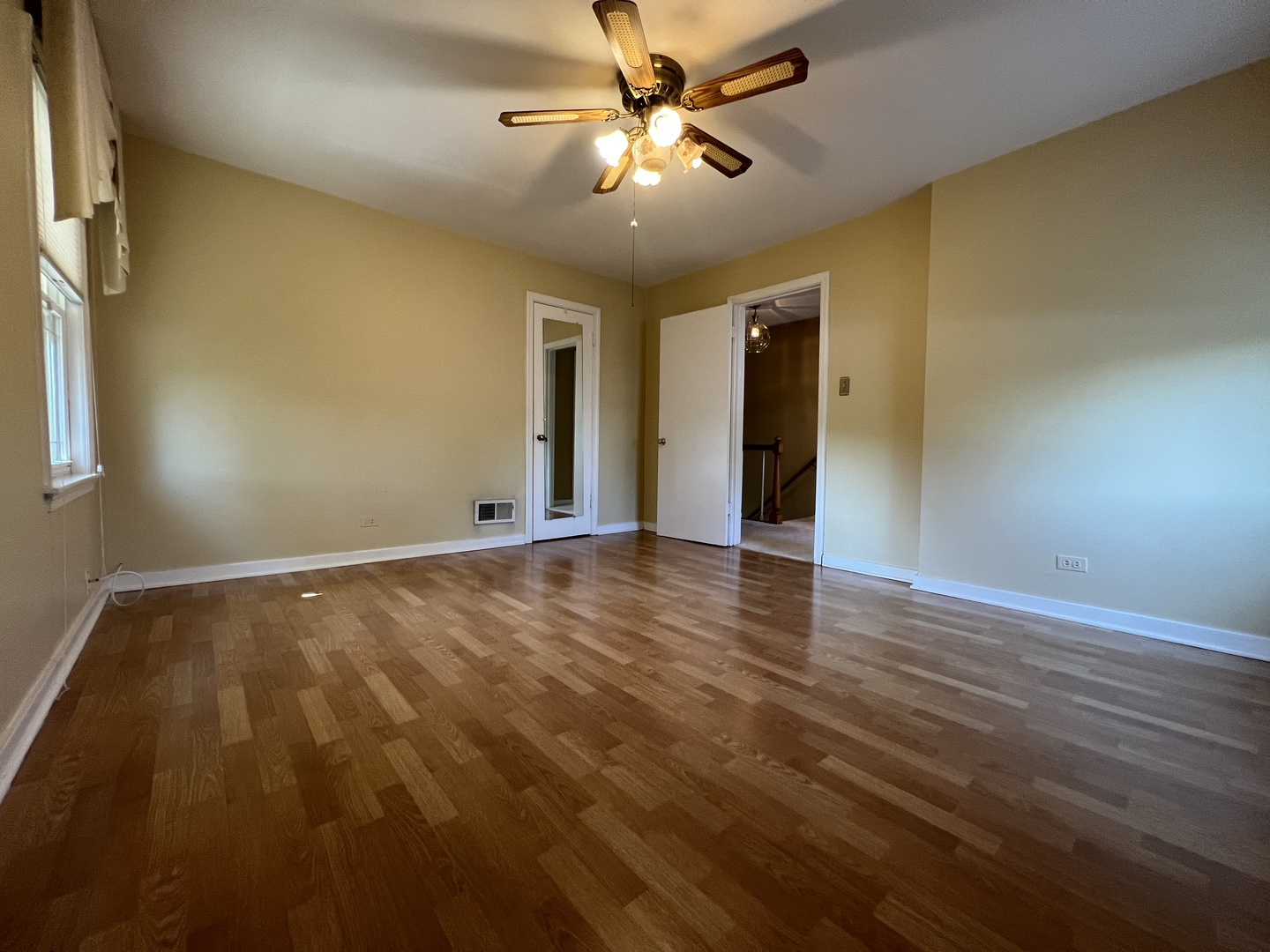 2856 W 93rd Street