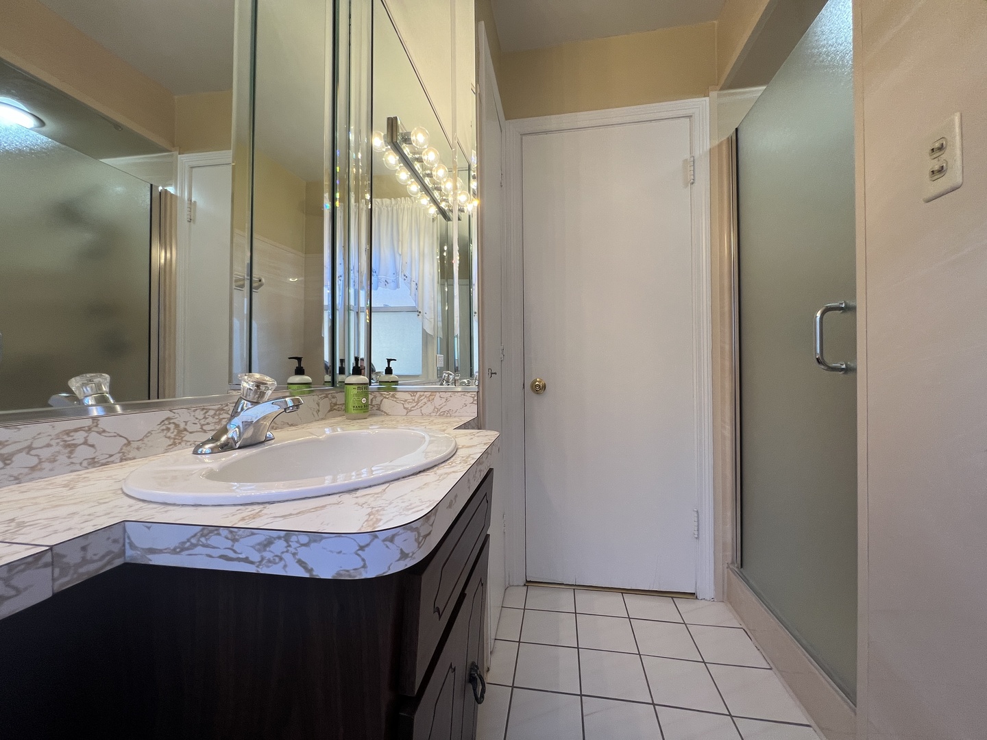 2856 W 93rd Street