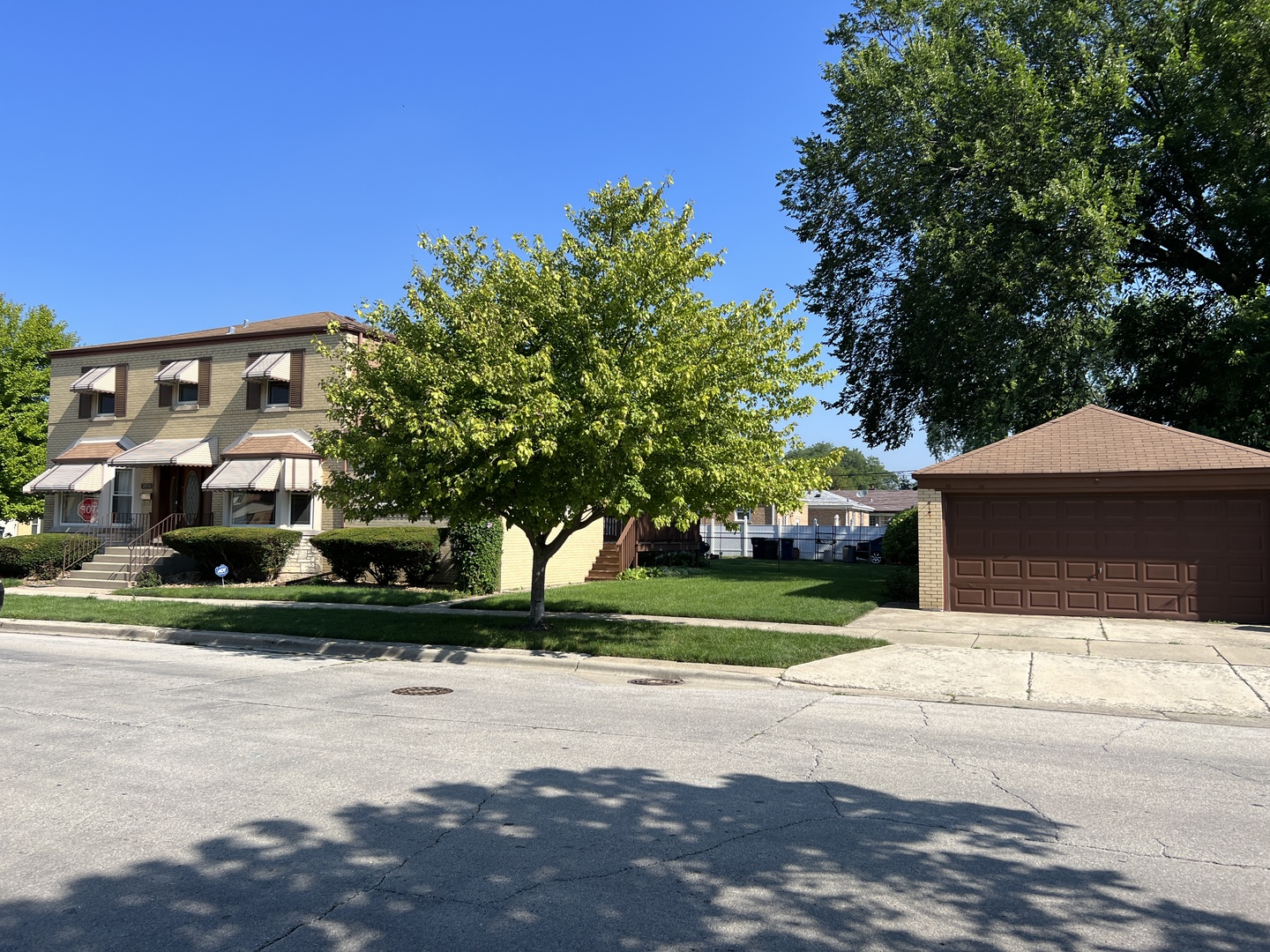 2856 W 93rd Street