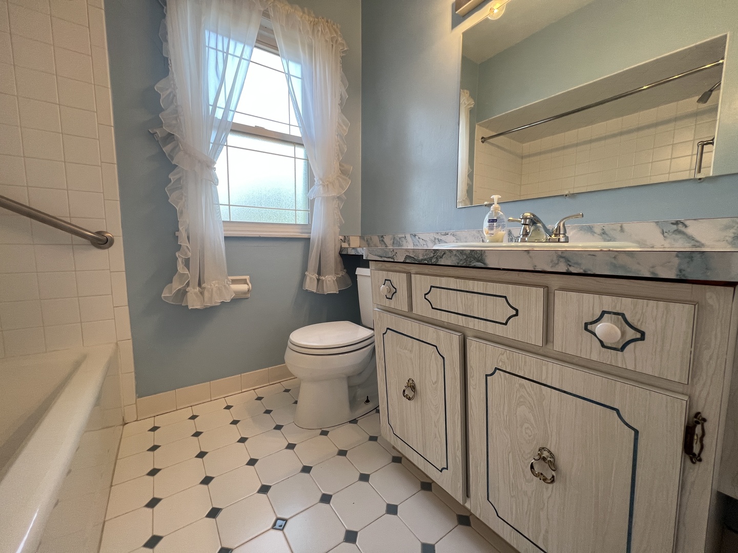 2856 W 93rd Street