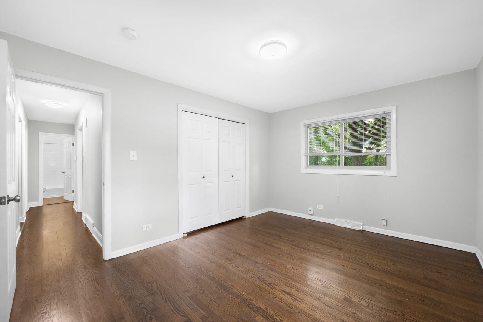 425 N Kenneth Court