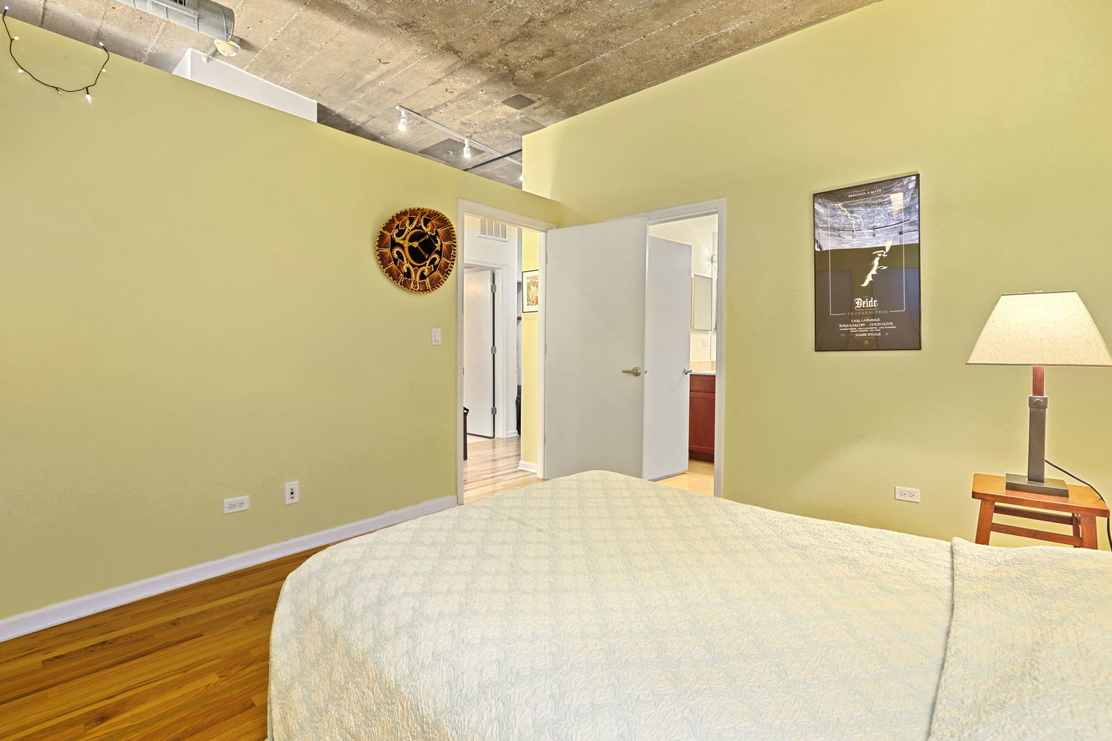 1070 W 15th Street Unit: 251