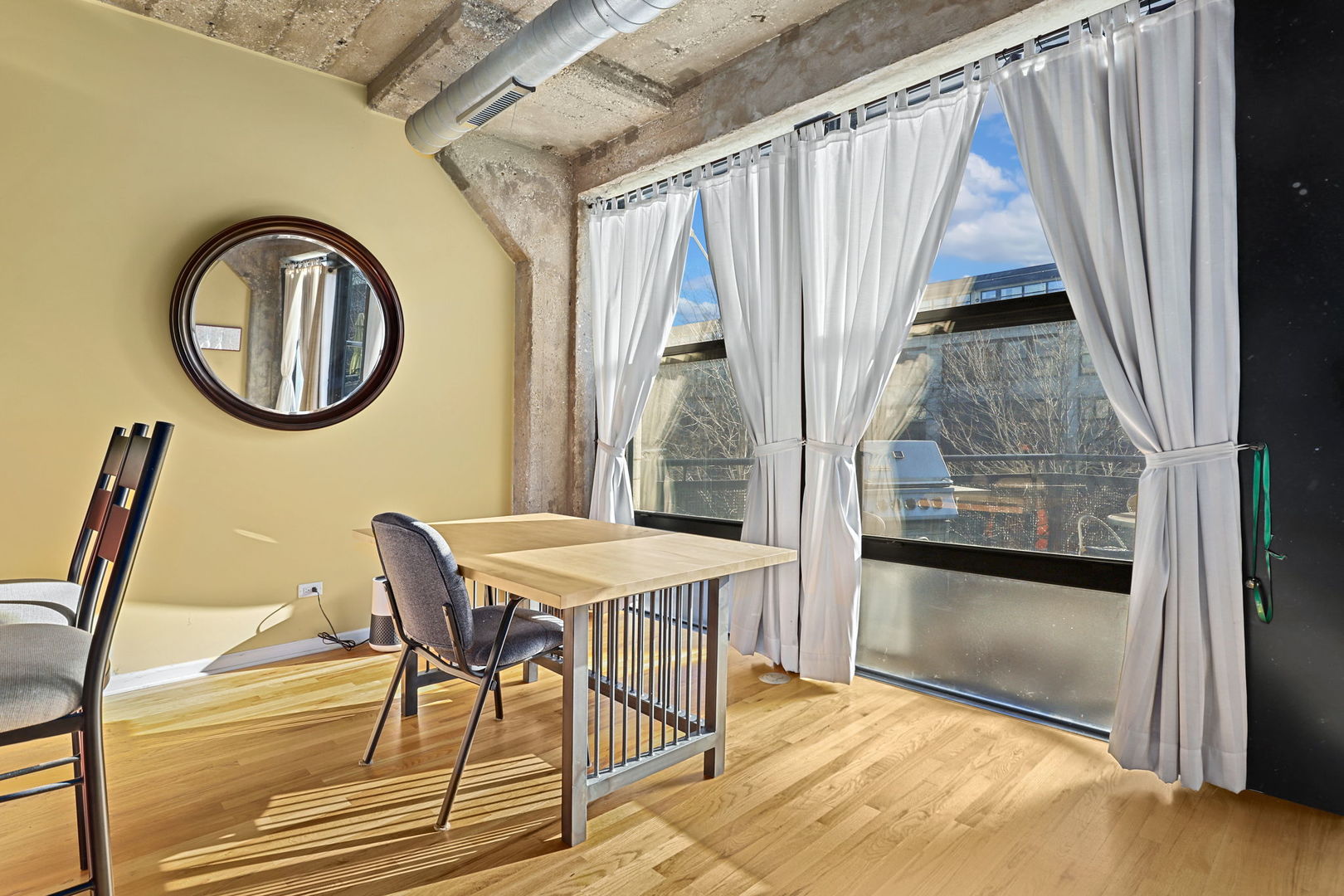 1070 W 15th Street Unit: 251