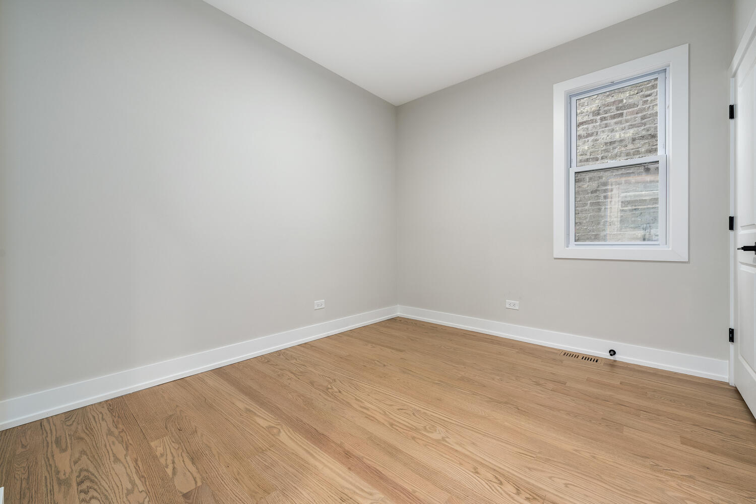1154 W 88th Street