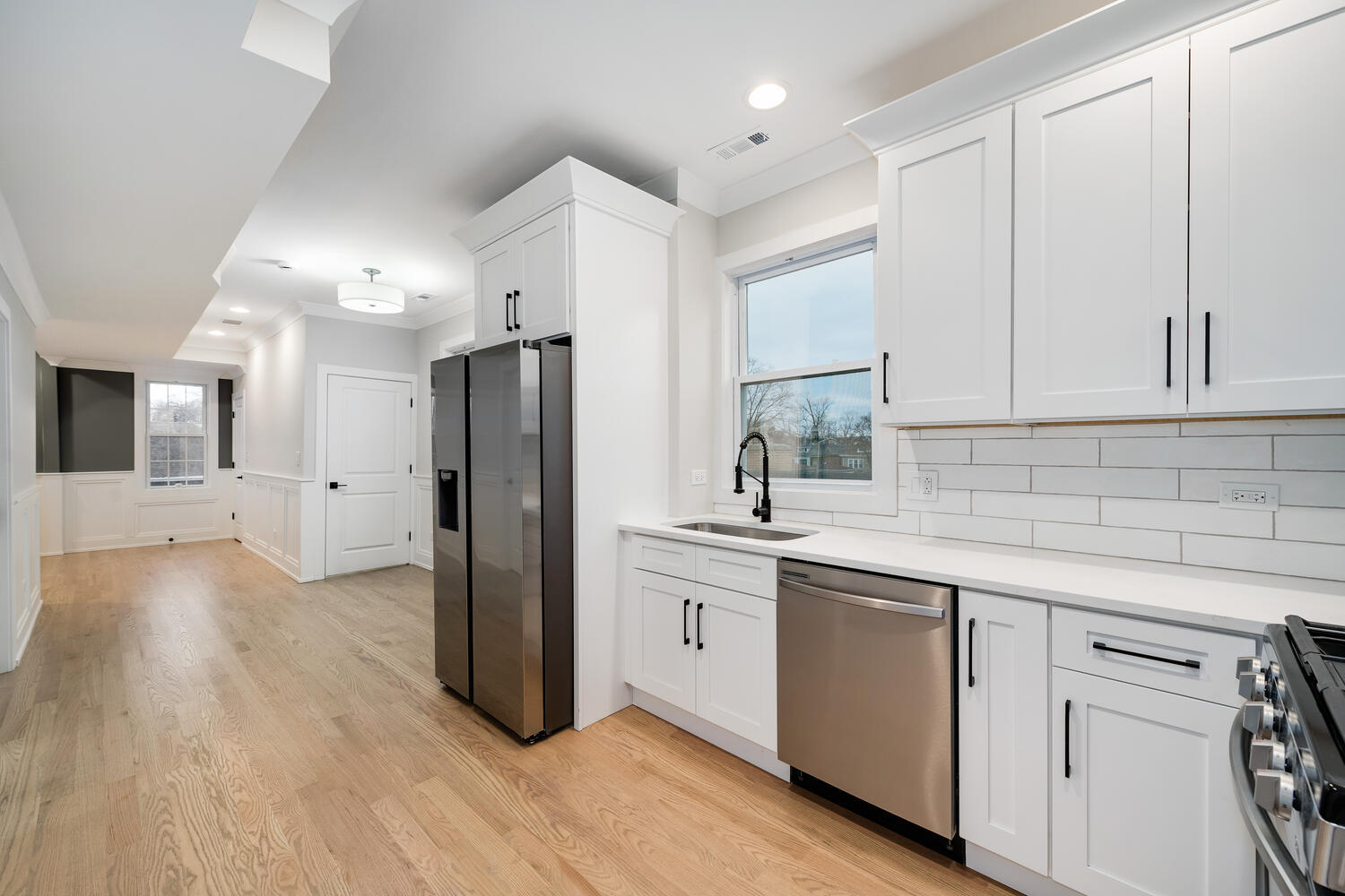 1154 W 88th Street