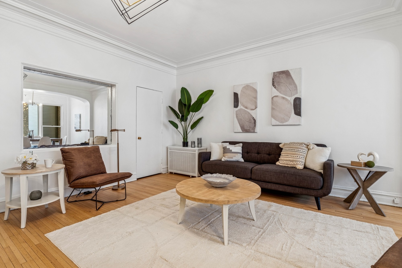 707 W JUNIOR Terrace Unit: 3S