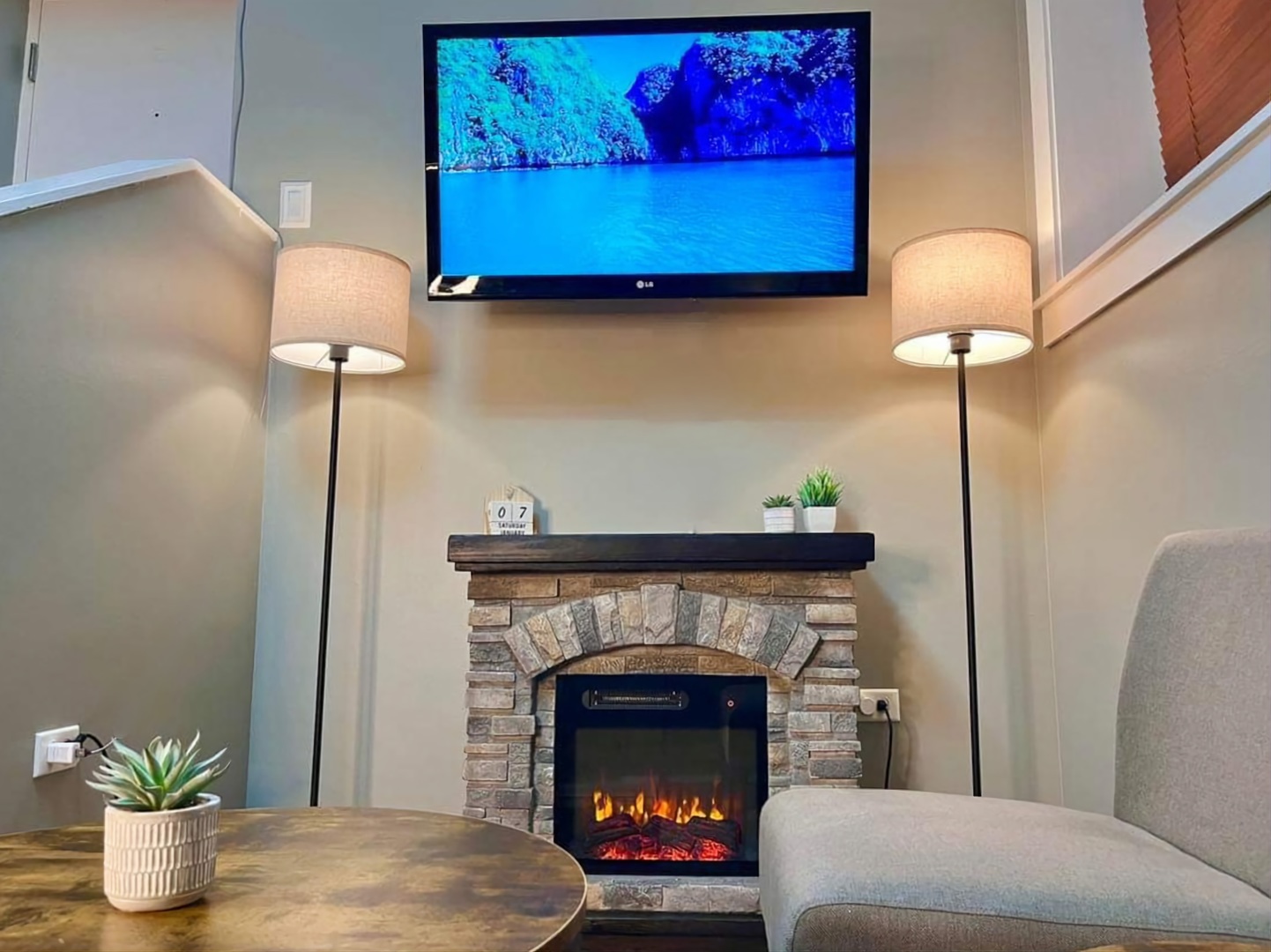 4938 N Winthrop Avenue Unit: GE