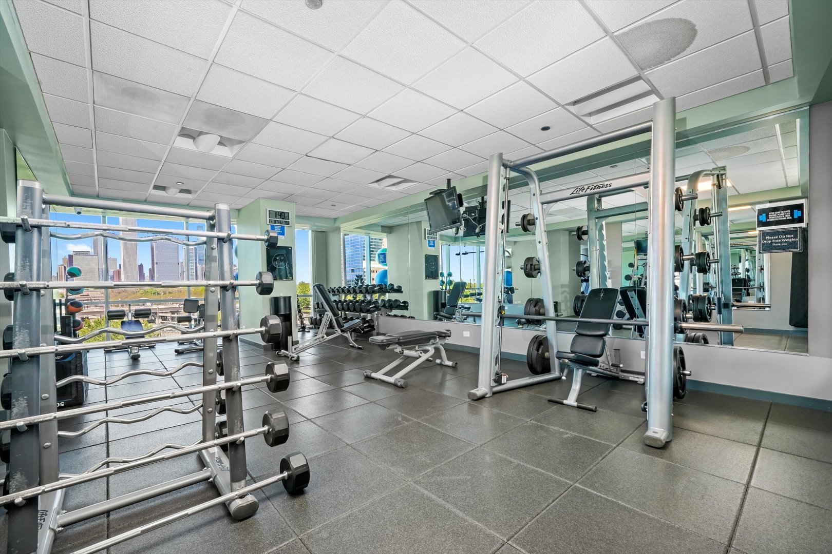 1201 S Prairie Avenue Unit: 1502