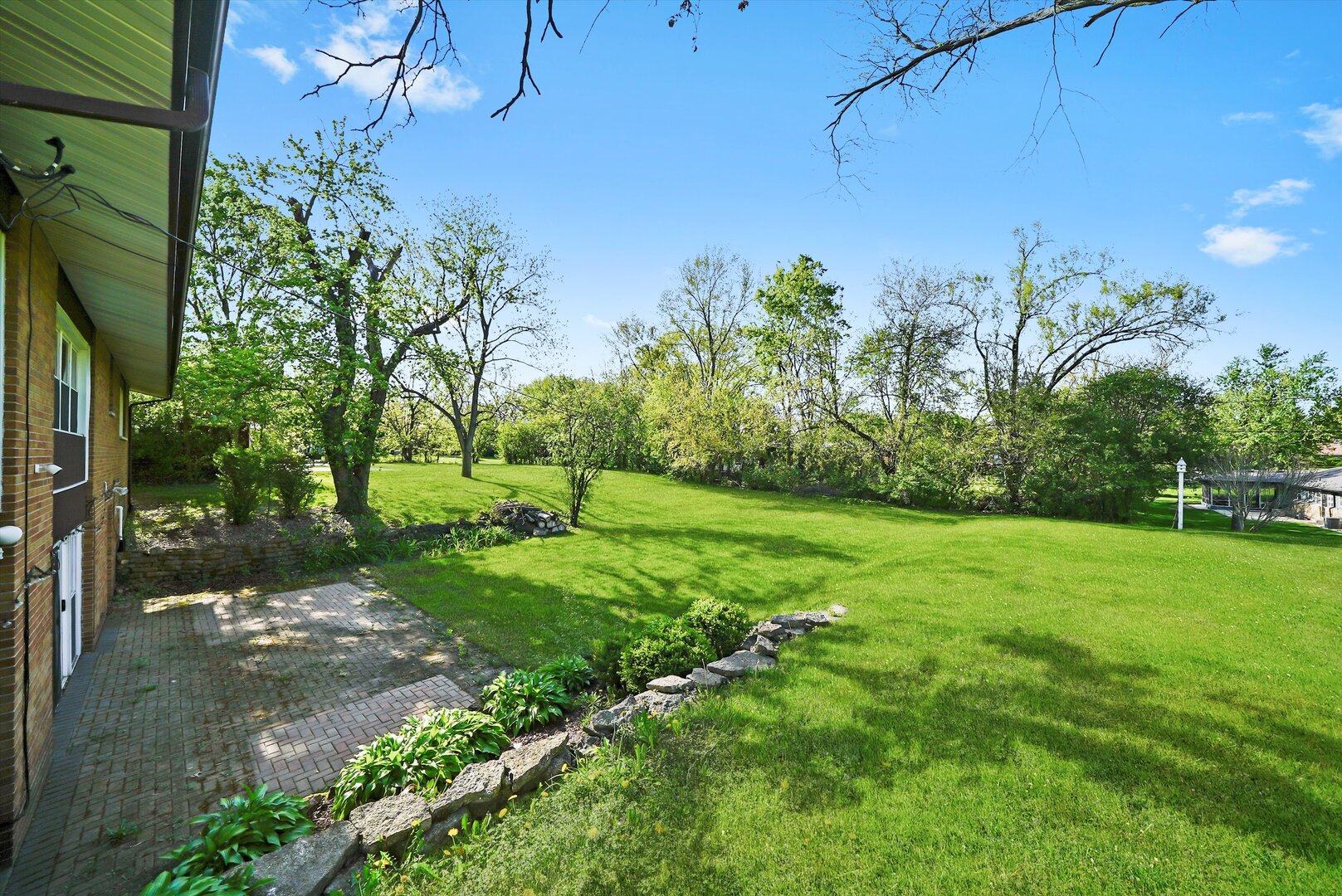 2747 Perry Road