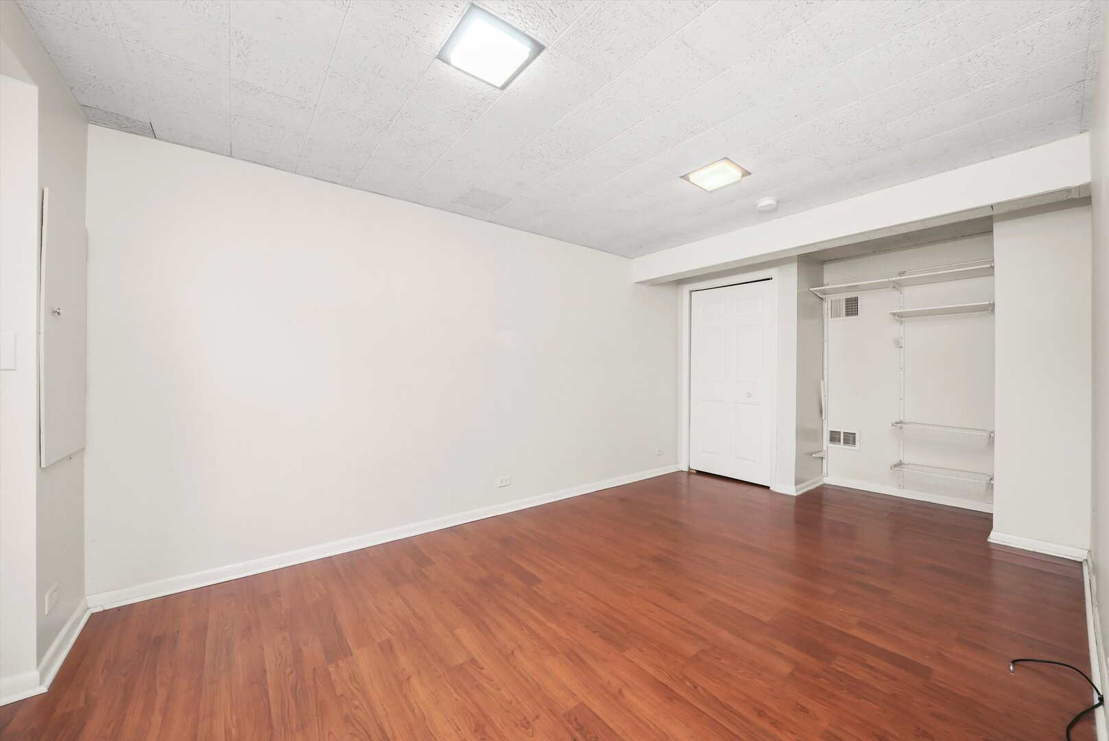 2747 Perry Road