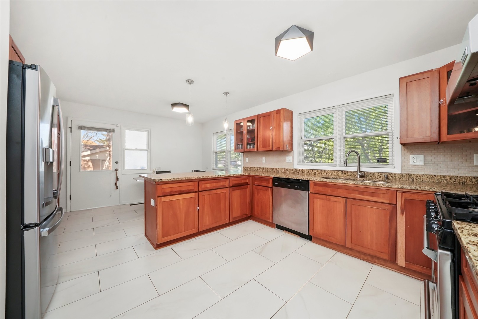 2747 Perry Road