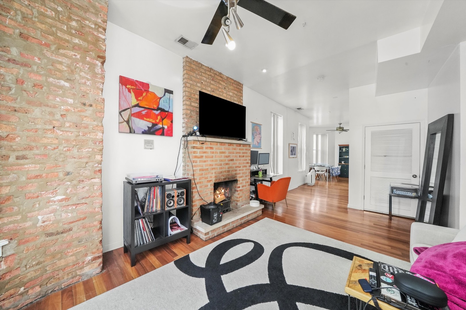 1140 S Sacramento Boulevard