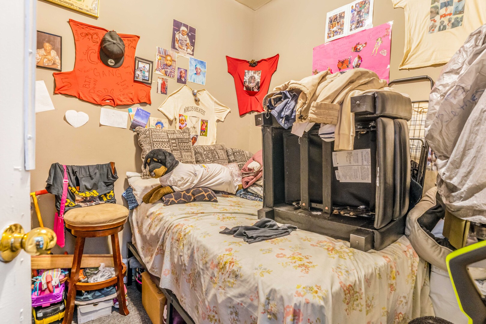 5225 S Indiana Avenue