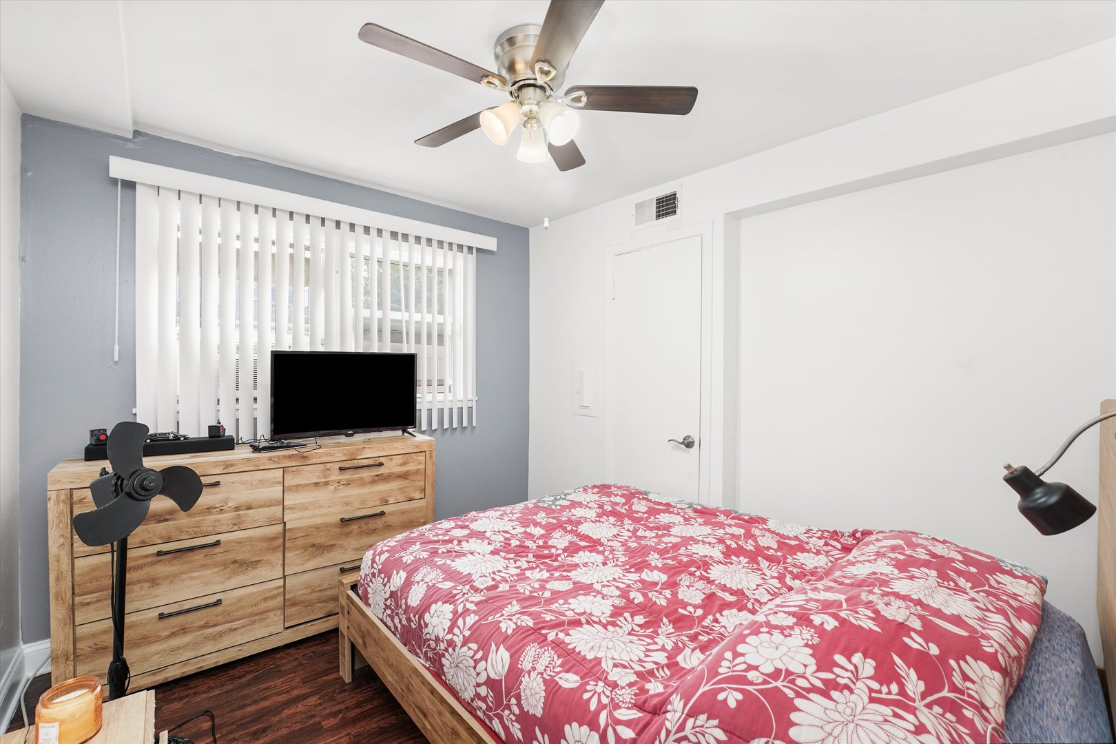 8119 S Paulina Street